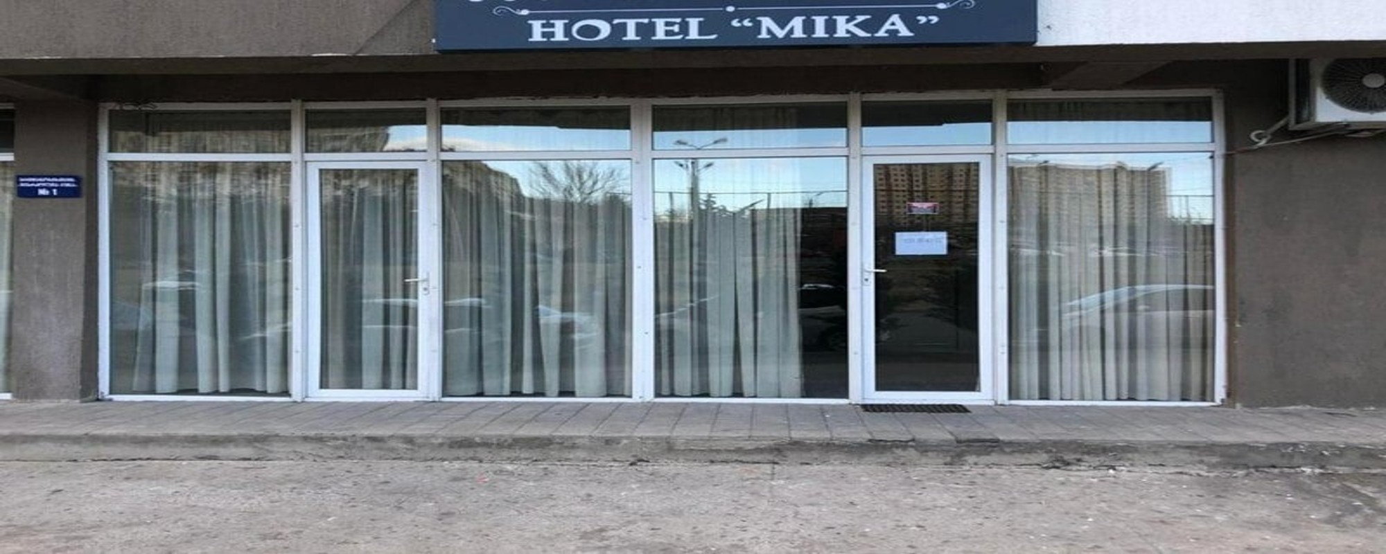 MIKA HOTEL