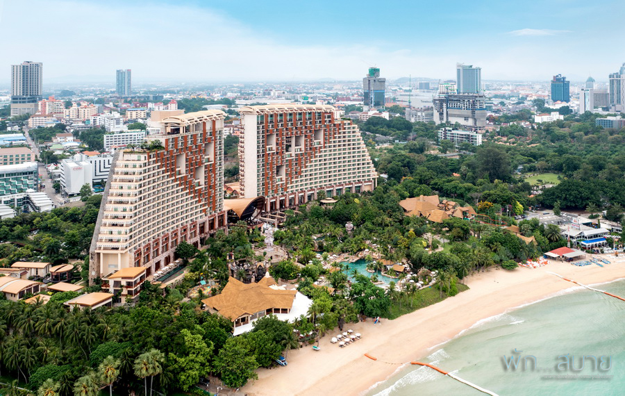 Centara Grand Mirage Beach Resort Pattaya